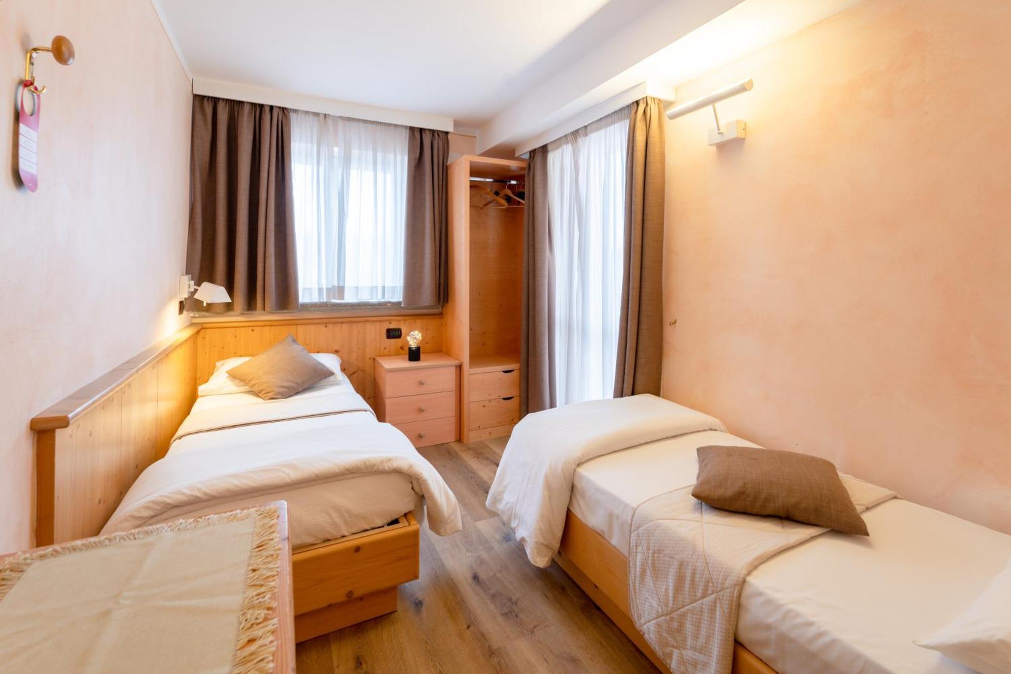 Albergo Negritella Ziano di Fiemme Zewnętrze zdjęcie
